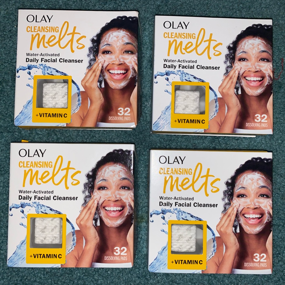 Olay Cleansing Melts Daily Facial Cleanser!